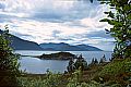 Blick von der Insel Dryna auf den Midfjorden